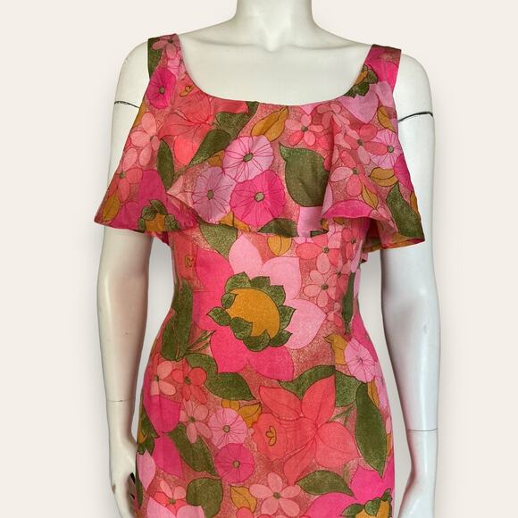 Vintage Hawaiian Pink Floral Mermaid Dress | Ruffle Scoop Neck - Picture 2 of 8